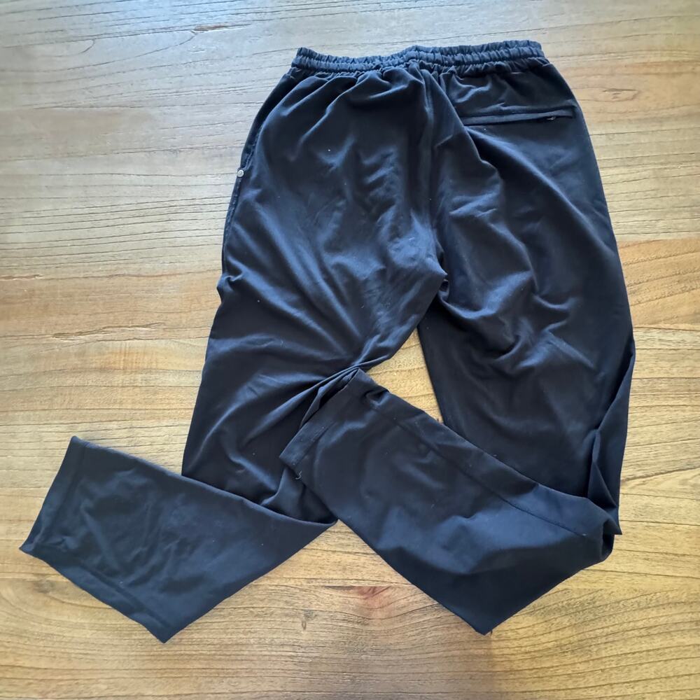 Vuori Men's Lounge Joggers - Size M - Picture 4 of 8